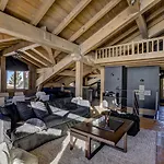 Luxurious Ski-in Ski-out Duplex On Slope Courchevel