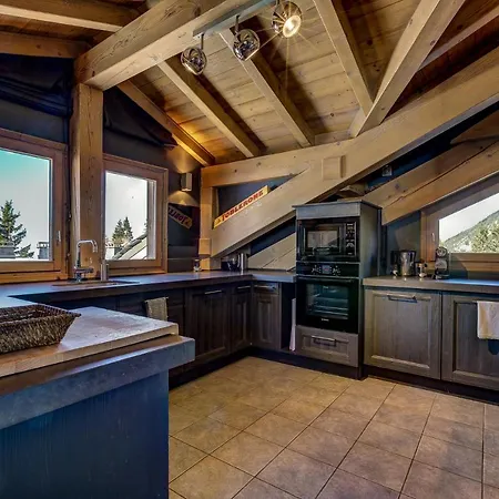 Luxurious Ski-in Ski-out Duplex On Slope Apartamento *